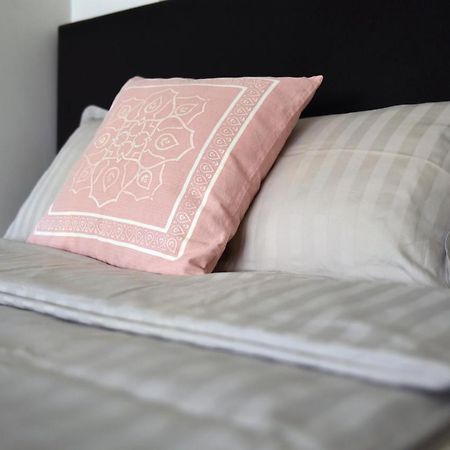 Scandinavian Home 17 City Center Tyoemiehenkatu 2B Гельсінкі Екстер'єр фото