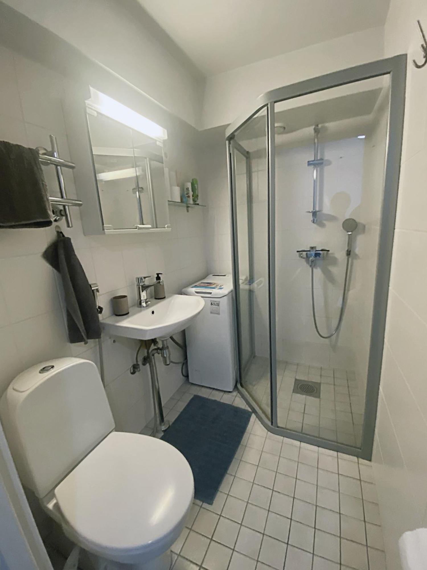 Scandinavian Home 17 City Center Tyoemiehenkatu 2B Гельсінкі Екстер'єр фото