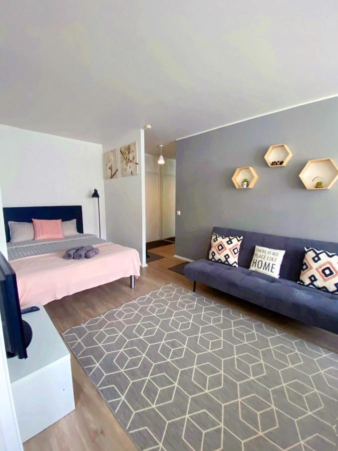 Scandinavian Home 17 City Center Tyoemiehenkatu 2B Гельсінкі Екстер'єр фото