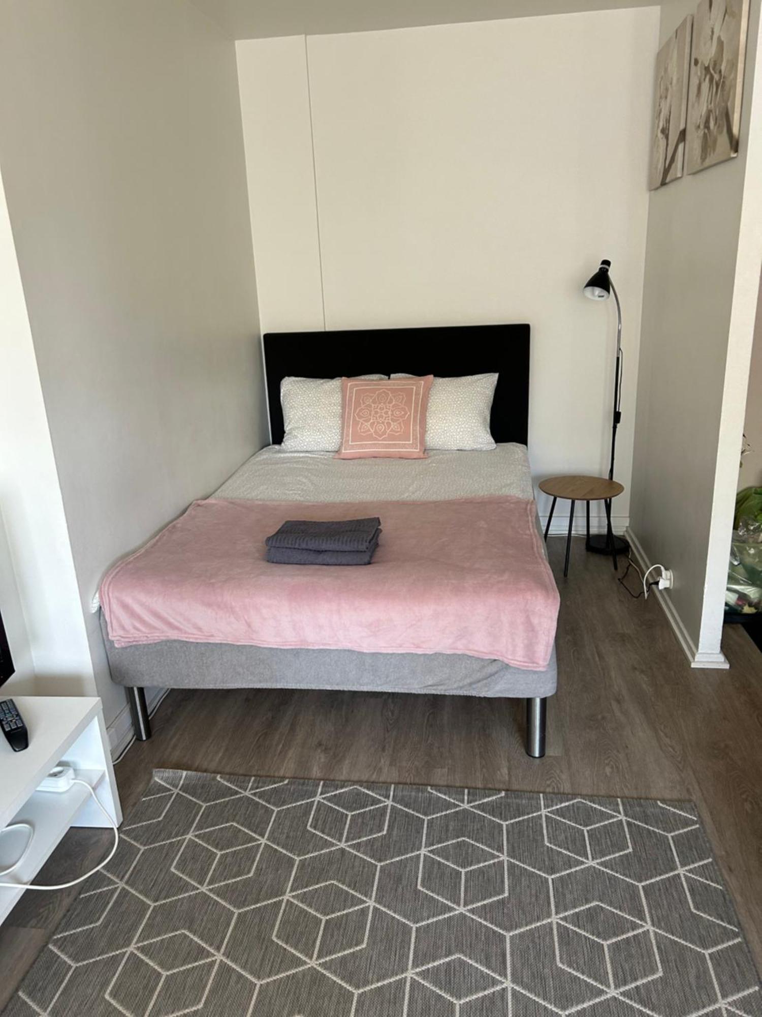 Scandinavian Home 17 City Center Tyoemiehenkatu 2B Гельсінкі Екстер'єр фото