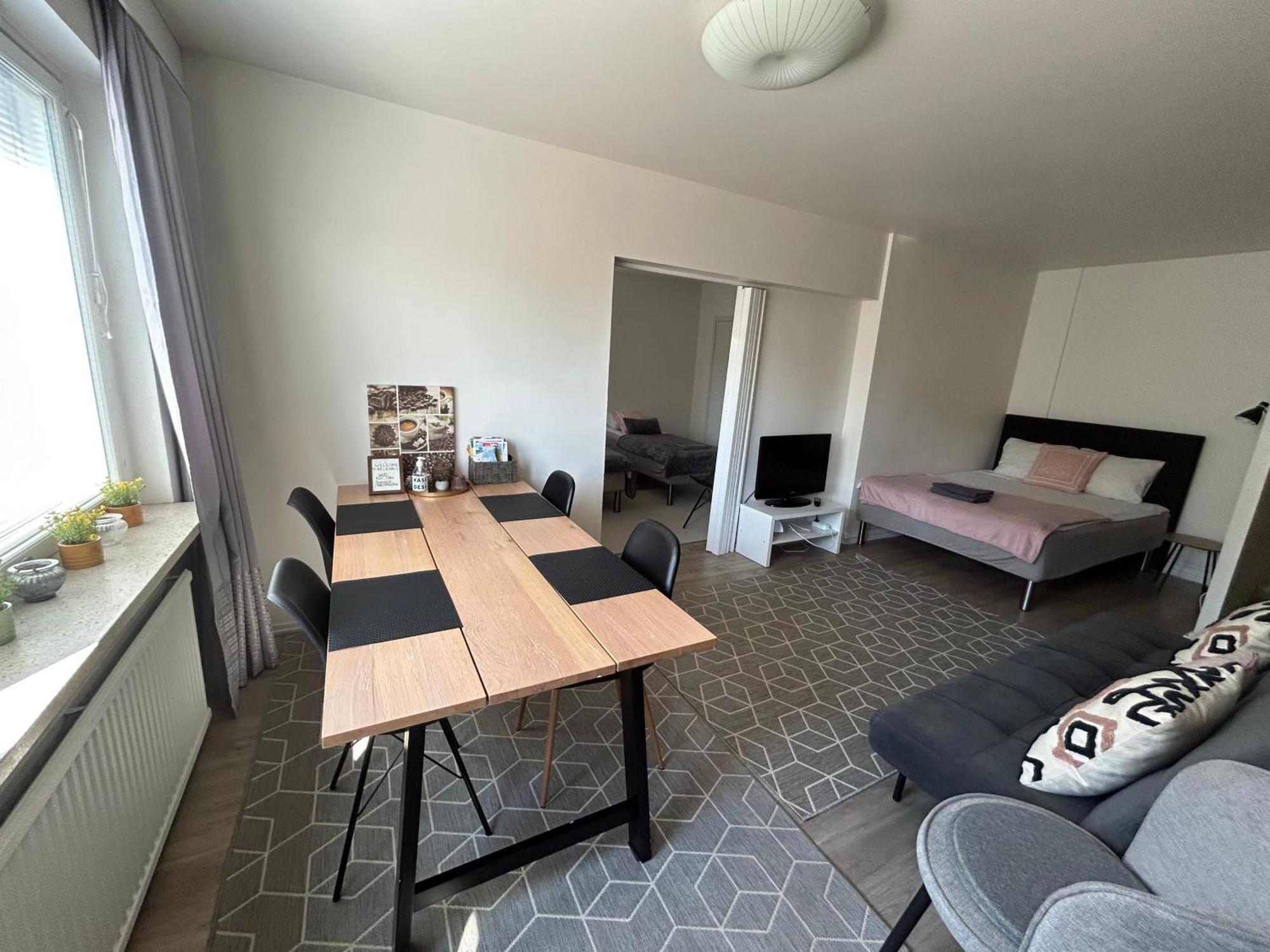 Scandinavian Home 17 City Center Tyoemiehenkatu 2B Гельсінкі Екстер'єр фото